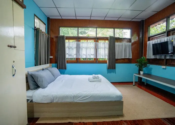 Canal-side Wooden House 3br Private Garden *