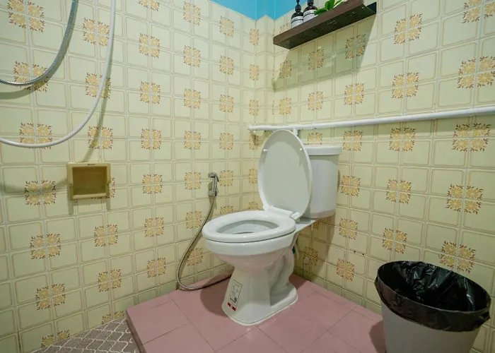 Canal-side Wooden House 3br Private Garden * バンコク都