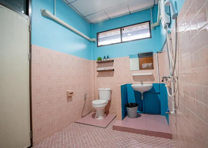Canal-side Wooden House 3br Private Garden 別荘 *