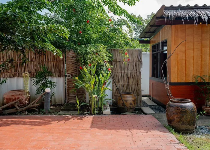 Canal-side Wooden House 3br Private Garden